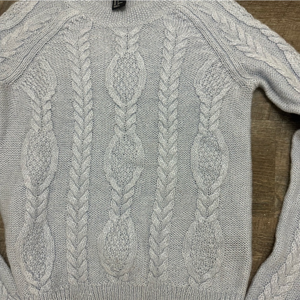 Women’s Long Sleeve Scoop Neck Light Blue Embroidered Sweater Top- Size Small - Picture 5 of 6
